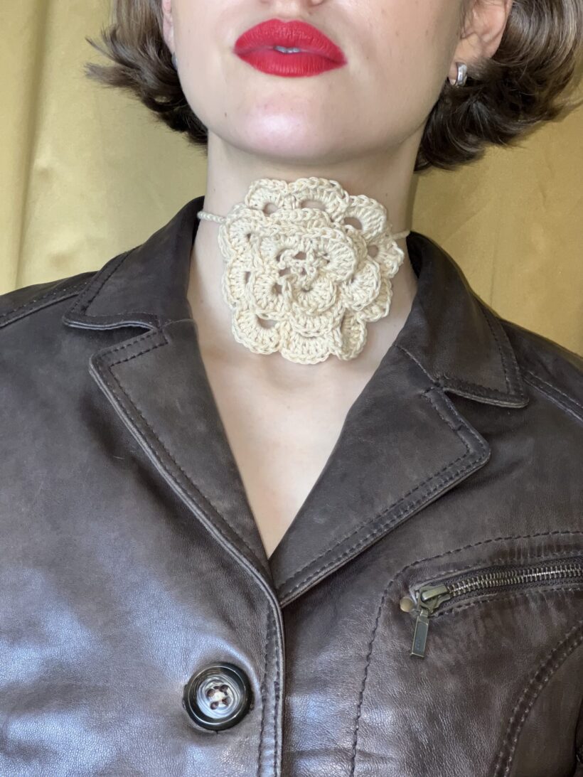 Cream cotton rose - Image 2
