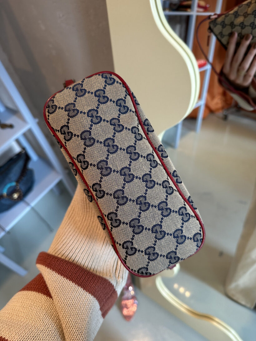 Gucci bag - Image 6
