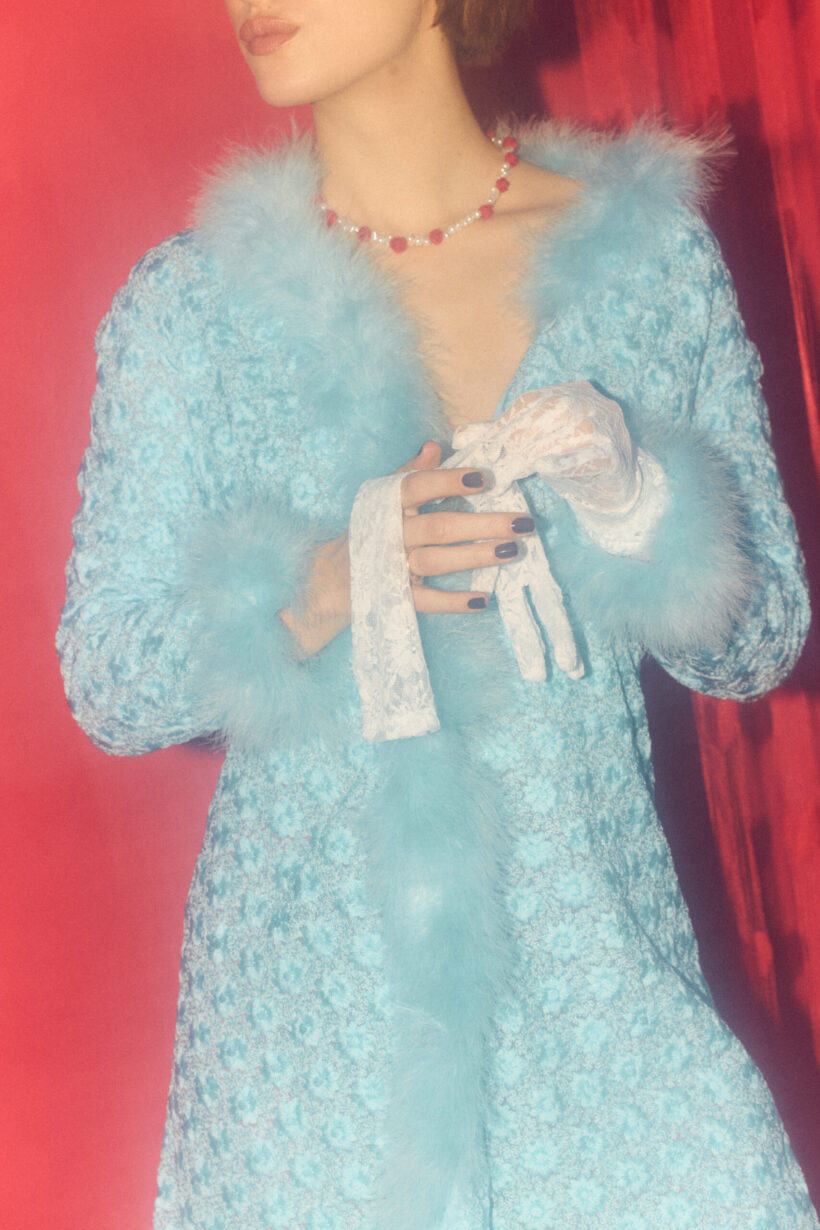 Feather dress - Image 3