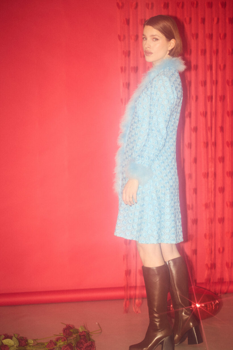Feather dress - Image 7