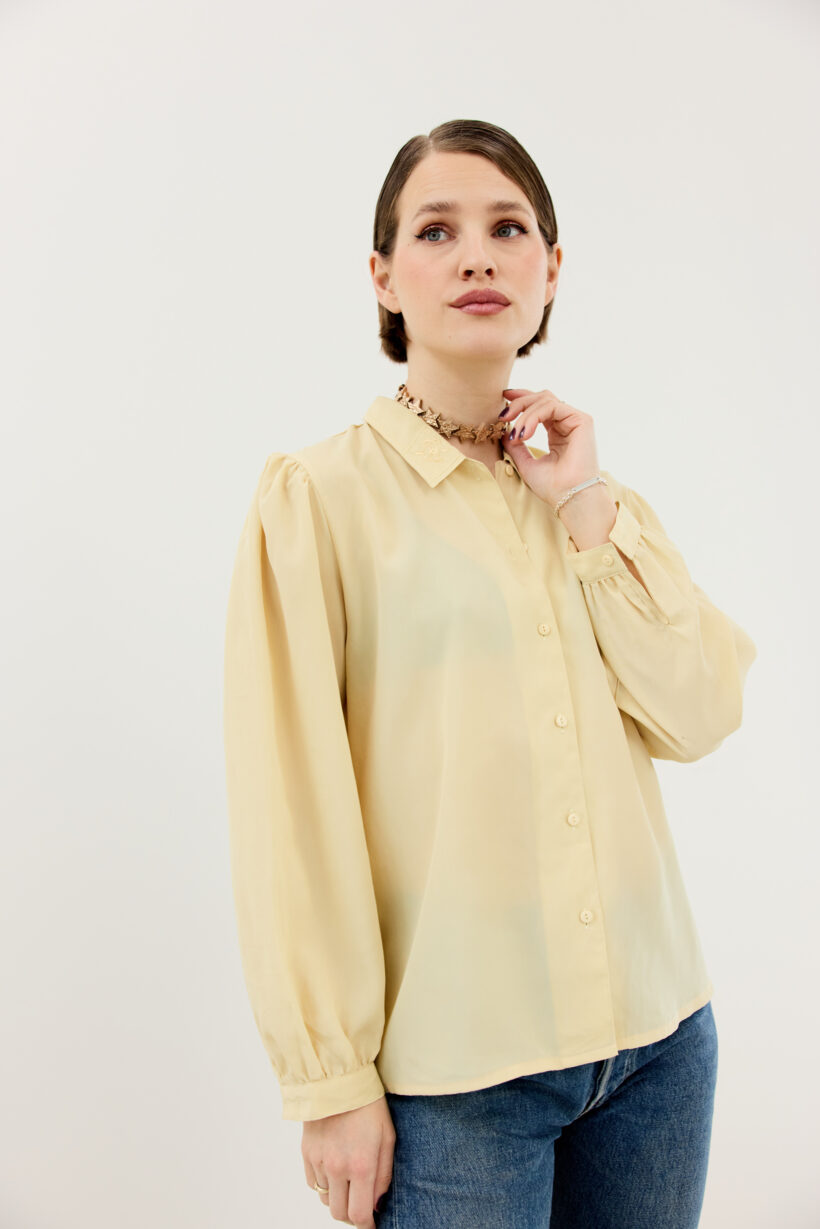 Yellow vintage shirt - Image 2